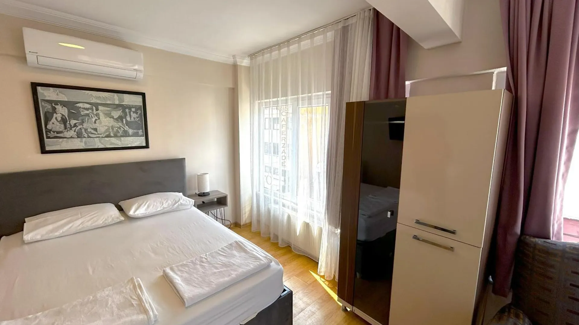 Meydan Pansiyon Uskudar Hotel Istanbul