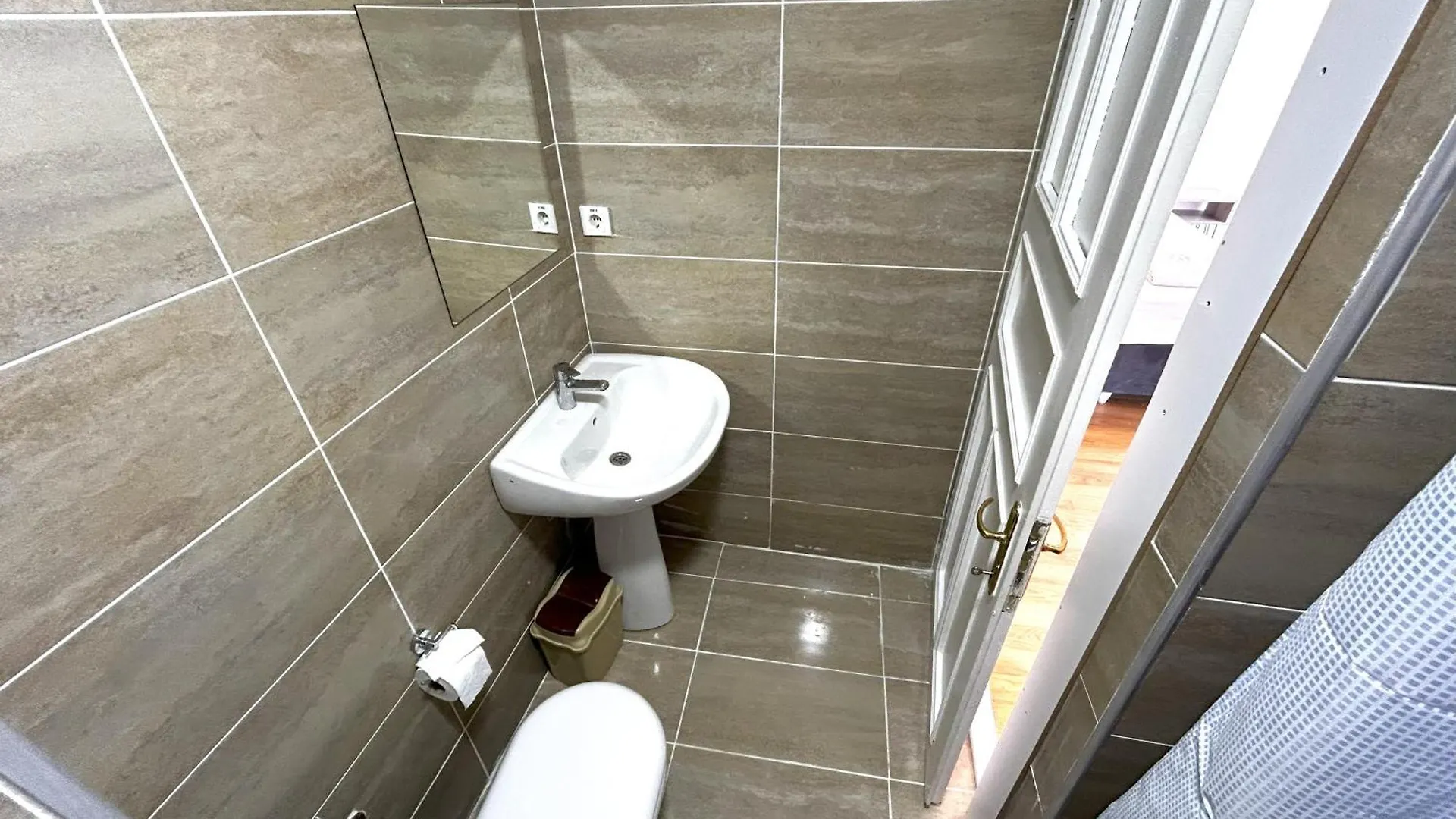 Meydan Pansiyon Uskudar Hotel Istanbul