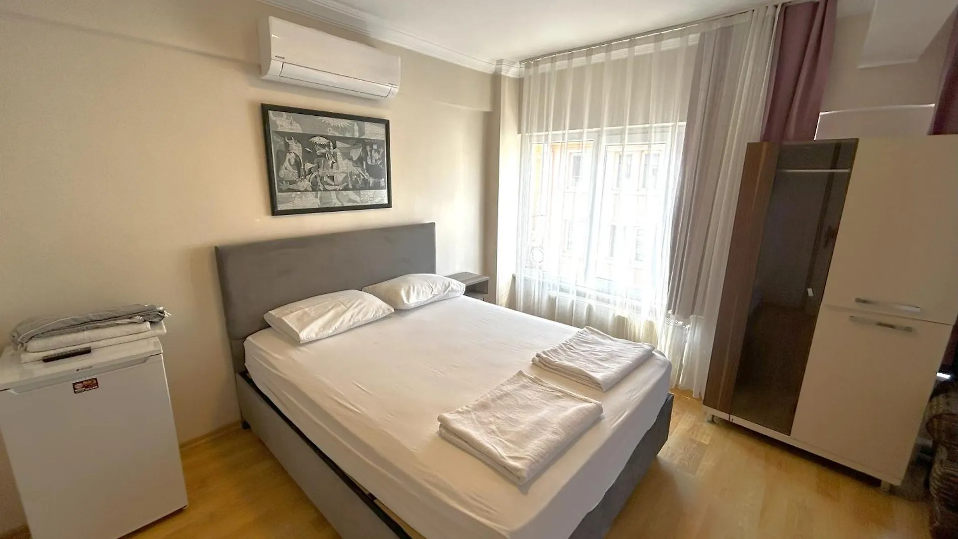 Meydan Pansiyon Uskudar Istanboel Hotel